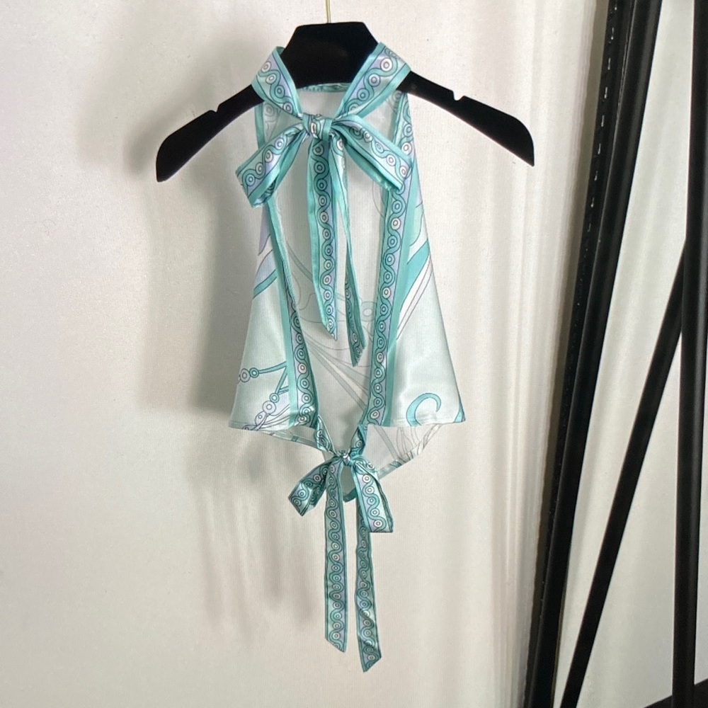 Emilio Pucci Aqua and White Paisley Swim Sarong - Picture 3 of 8